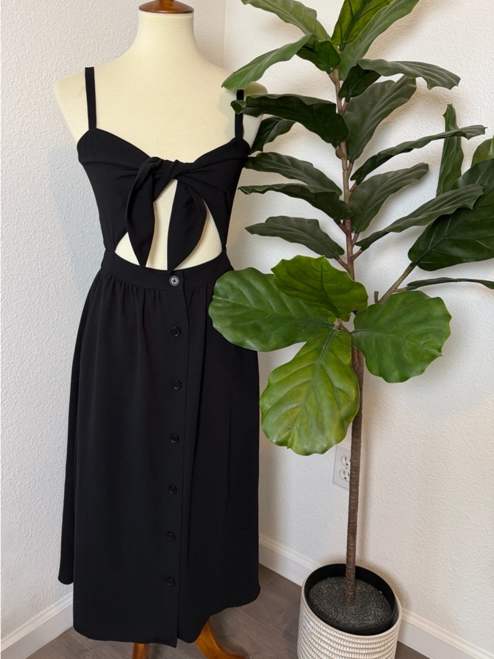 Aritzia Black Tie-Front Cutout Midi Dress